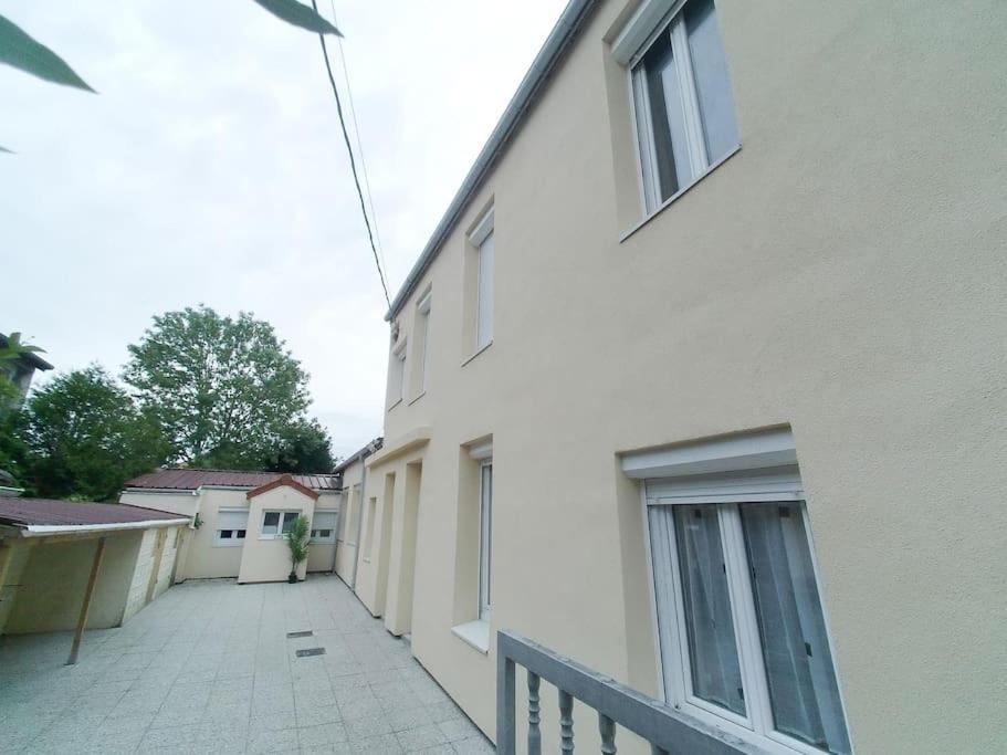 *Douceur Des Tropiques*Parisis Lägenhet Argenteuil Exteriör bild